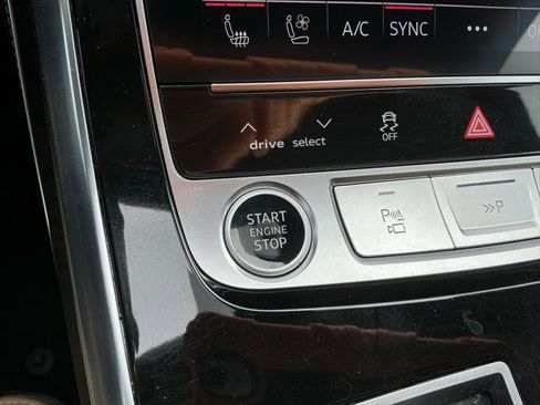 Used 2025 Audi Q7 3.0T Prestige w/ Prestige Package AWD/4WD image 24