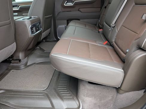 Used 2025 GMC Sierra 1500 Denali AWD/4WD image 22