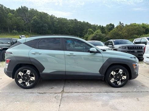 Certified 2024 Hyundai Kona SEL w/ Convenience Package FWD image 2