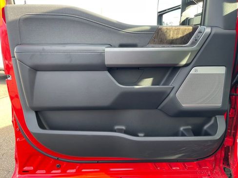 New 2026 Ford F350 Lariat w/ Black Appearance Package image 17