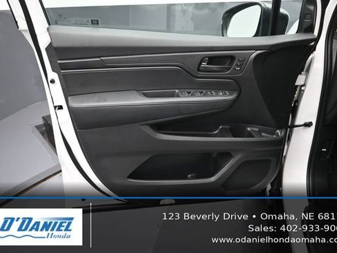 Used 2025 Honda Odyssey EX-L image 23