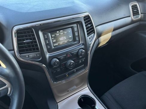 Used 2015 Jeep Grand Cherokee Laredo w/ Quick Order Package 23E image 32