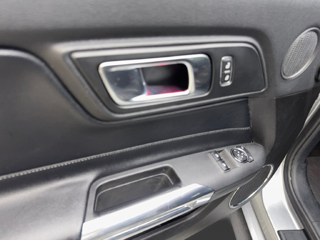 Used 2020 Ford Mustang GT Premium RWD image 34