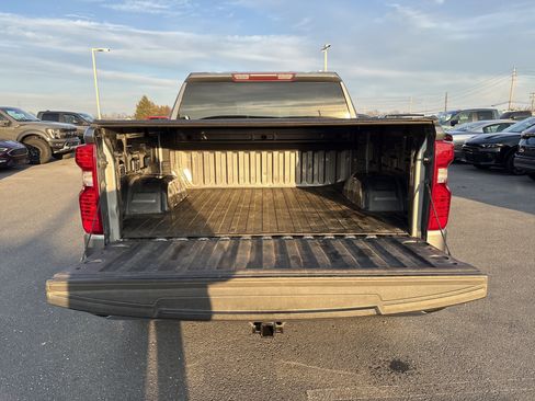 Used 2019 Chevrolet Silverado 1500 LT w/ All-Star Edition image 13