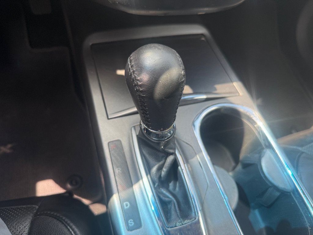 Used 2013 Acura RDX w/ Technology Package AWD/4WD image 19