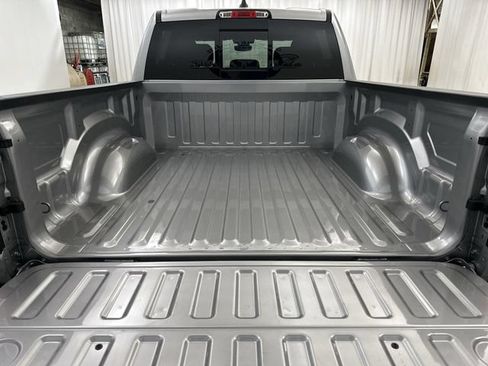 Used 2024 RAM 1500 Big Horn AWD/4WD image 23