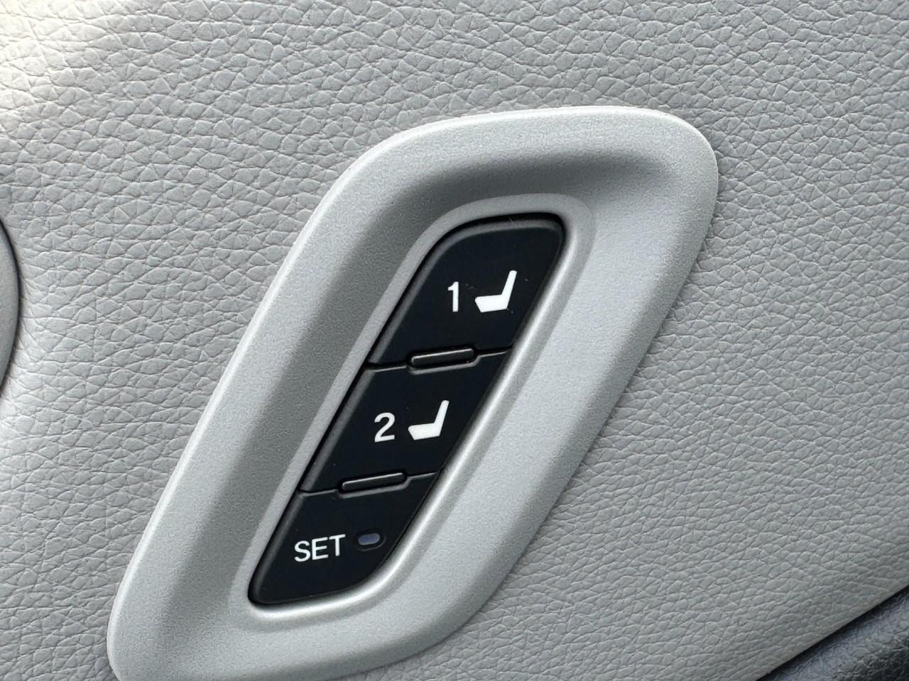 Certified 2023 Honda Pilot Elite image 21