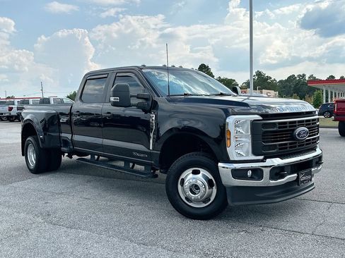 Used 2024 Ford F350 XL w/ XL Driver Assist Package image 1