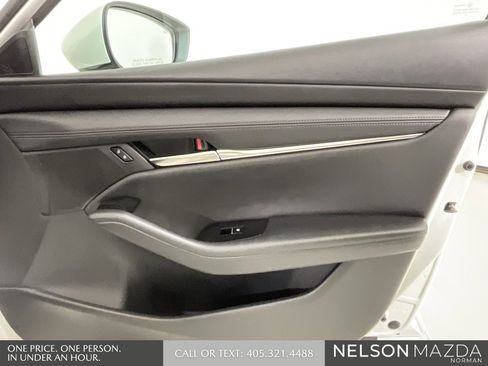 Certified 2025 MAZDA MAZDA3 s image 16