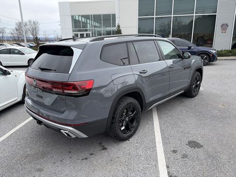 New 2026 Volkswagen Atlas Peak Edition AWD/4WD image 4