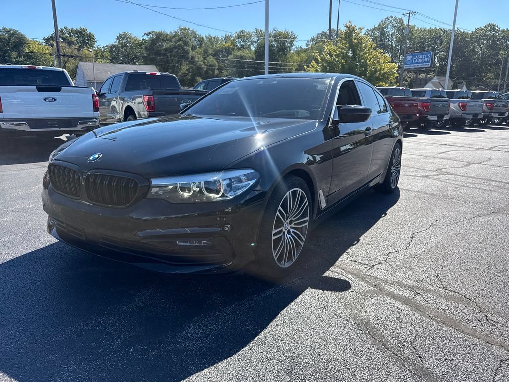 Used 2019 BMW 540i xDrive AWD/4WD image 2
