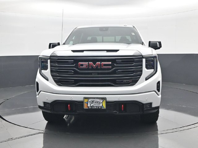 Used 2023 GMC Sierra 1500 AT4 w/ AT4 Premium Package AWD/4WD image 2