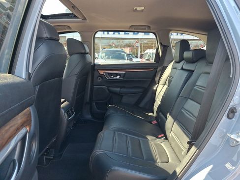 Used 2022 Honda CR-V Touring image 11