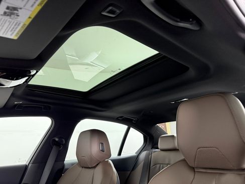 New 2025 BMW 530i xDrive image 16