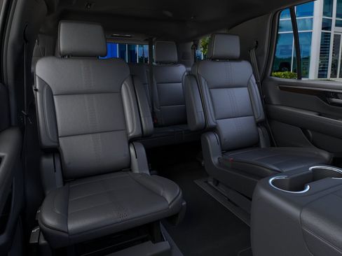 New 2026 Chevrolet Tahoe High Country AWD/4WD image 17