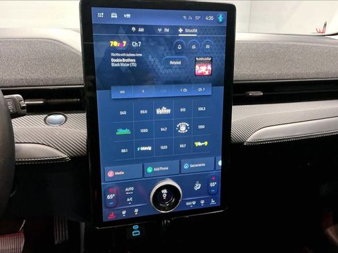 Used 2021 Ford Mustang Mach-E Premium image 35