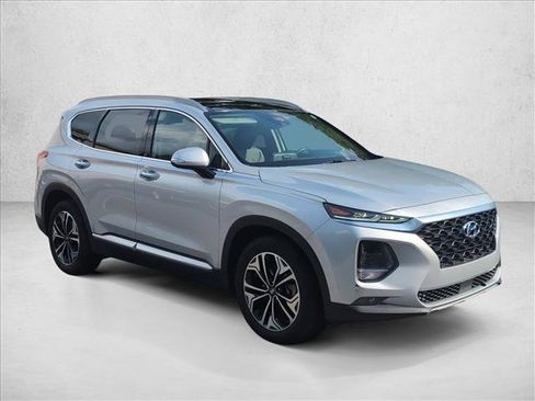 Used 2019 Hyundai Santa Fe FWD image 3