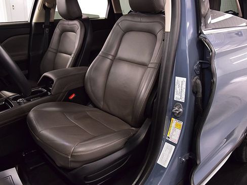 Used 2024 Lincoln Corsair Reserve AWD/4WD image 27
