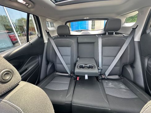 Certified 2022 GMC Terrain SLE w/ Driver Convenience Package AWD/4WD image 19