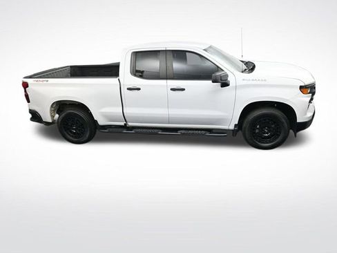 Used 2022 Chevrolet Silverado 1500 W/T w/ WT Value Package image 18