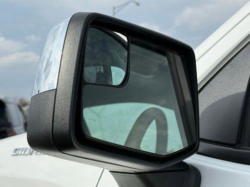 New 2026 Chevrolet Silverado 1500 LT image 16