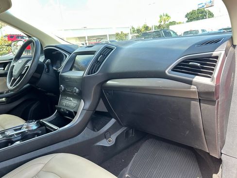 Used 2020 Ford Edge SEL w/ Convenience Package FWD image 15