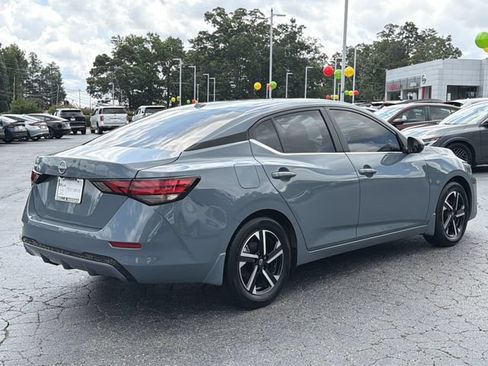 Used 2025 Nissan Sentra SV FWD image 7