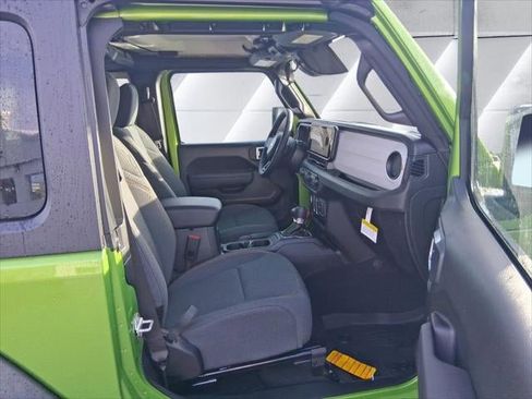 New 2026 Jeep Wrangler Sport AWD/4WD image 32