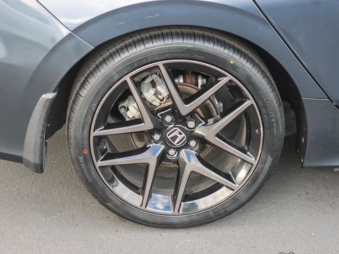 Used 2022 Honda Civic Sport Touring image 10
