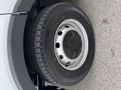 New 2025 Ford Transit 250 148 Medium Roof w/ Load Area Protection Package image 8