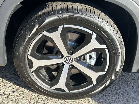 New 2026 Volkswagen Tiguan SE AWD/4WD image 6