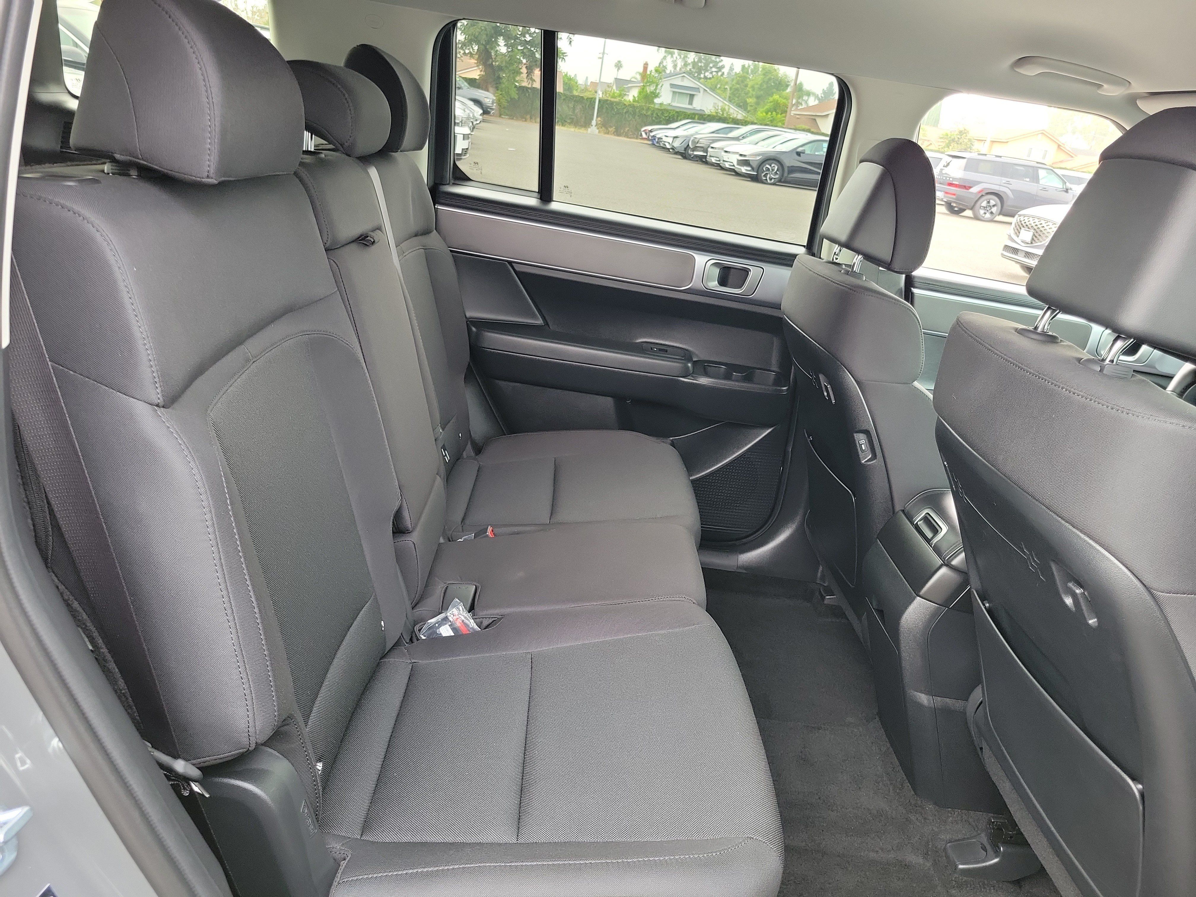 Certified 2026 Hyundai Santa Fe SE FWD image 23