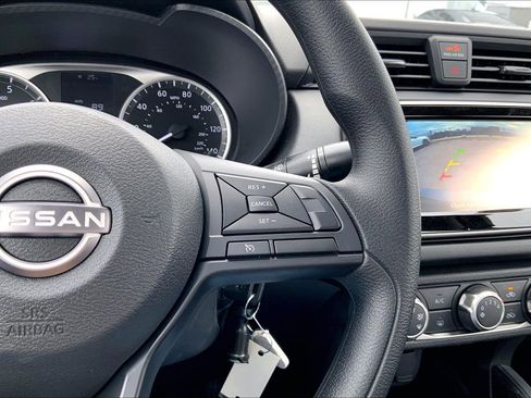 New 2025 Nissan Versa S image 24