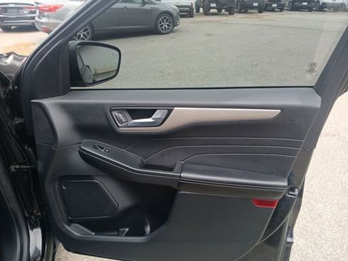 Certified 2022 Ford Escape SEL image 58