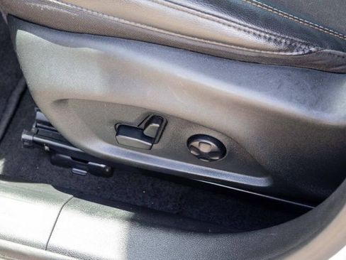 Used 2020 Jeep Compass Latitude w/ Popular Equipment Group image 17