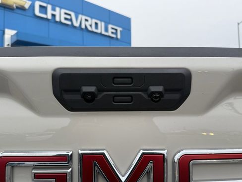 New 2026 GMC Sierra 1500 Pro w/ Graphite Edition image 7