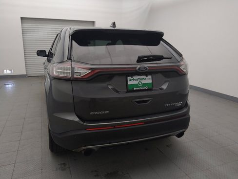 Used 2015 Ford Edge Titanium image 6