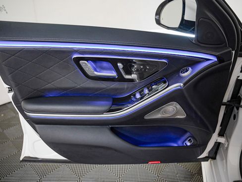 Certified 2022 Mercedes-Benz S 580 4MATIC Sedan image 21