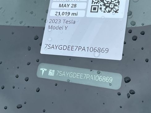 Used 2018 Tesla Model 3 Long Range AWD/4WD image 23