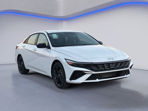 New 2026 Hyundai Elantra Sport FWD image 5