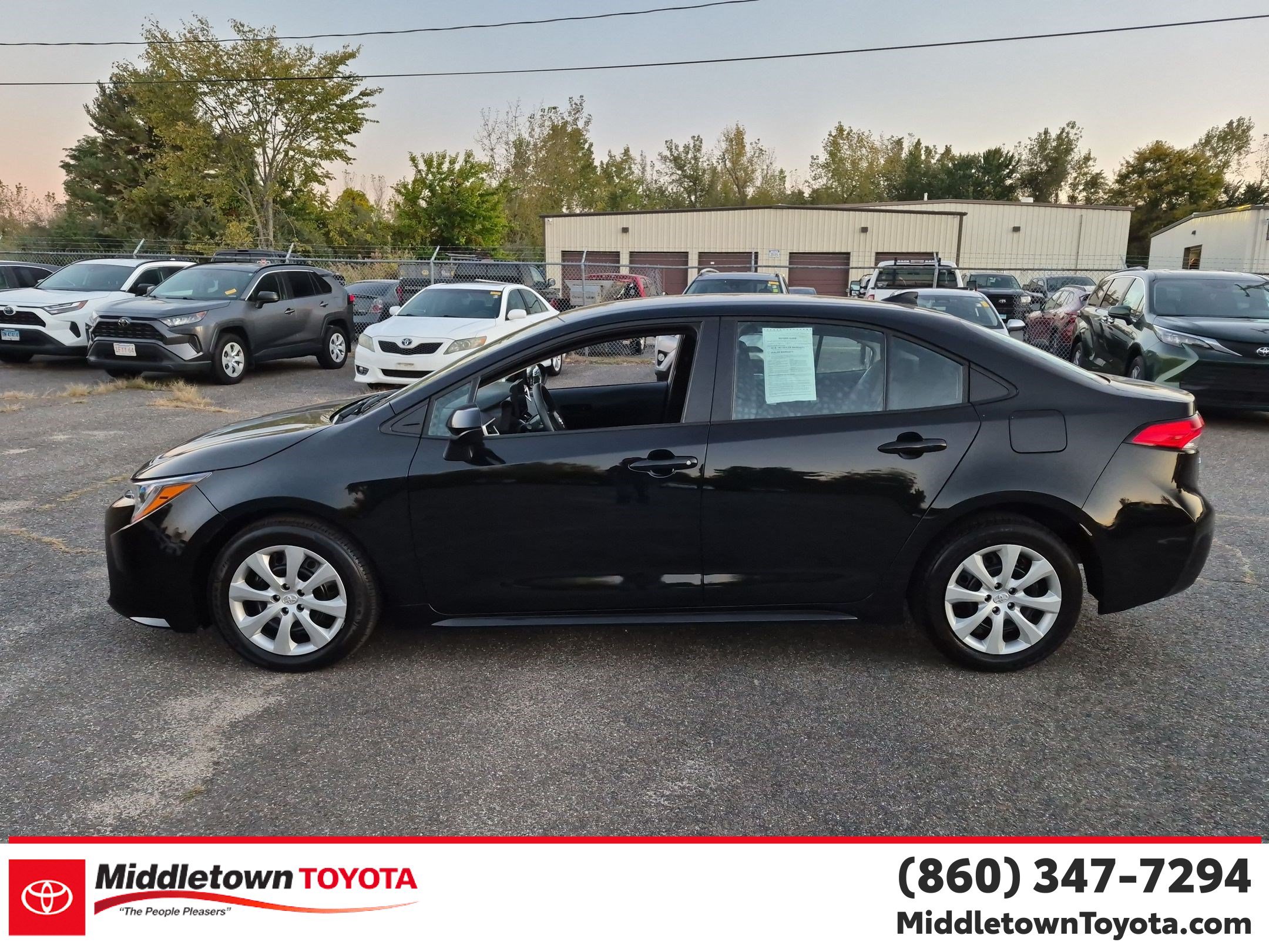 Certified 2025 Toyota Corolla LE FWD image 6