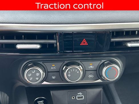 Used 2025 Nissan Kicks S FWD image 19