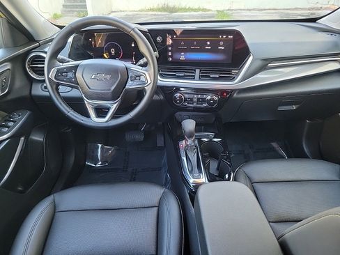 Used 2024 Chevrolet Trax ACTIV w/ Driver Confidence Package image 17