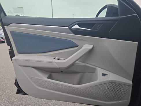 New 2026 Volkswagen Jetta SE image 25
