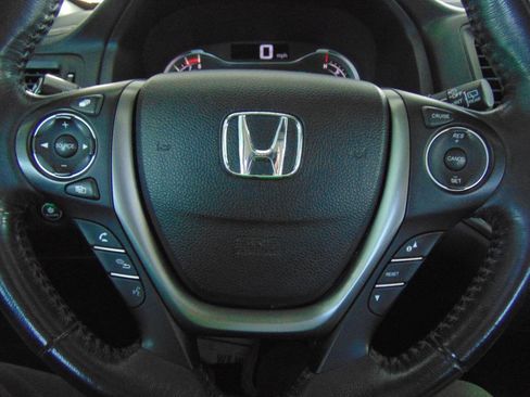 Used 2017 Honda Pilot EX-L image 12