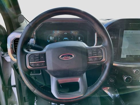 Used 2022 Ford F150 Lariat AWD/4WD image 11