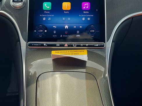 New 2026 Mercedes-Benz GLC 300 image 16