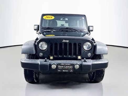 Used 2018 Jeep Wrangler Unlimited Sport S AWD/4WD image 2