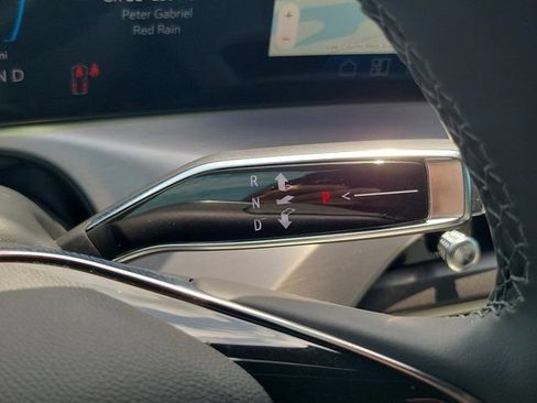 Used 2026 Cadillac Vistiq Luxury AWD/4WD image 35