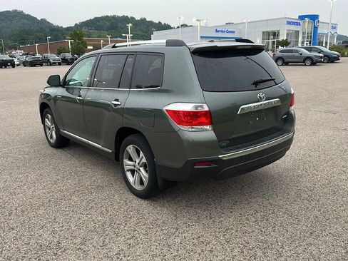 Used 2013 Toyota Highlander Limited AWD/4WD image 5